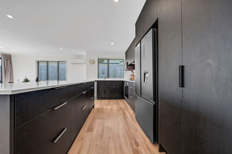 Photo of property in 13 Leathem Crescent, Pokeno, 2402