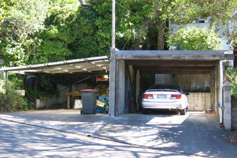 Photo of property in 40a Nicholson Road, Khandallah, Wellington, 6035