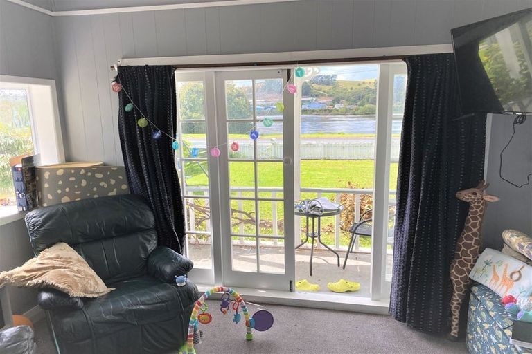 Photo of property in 68 Riverview Road, Huntly, 3700