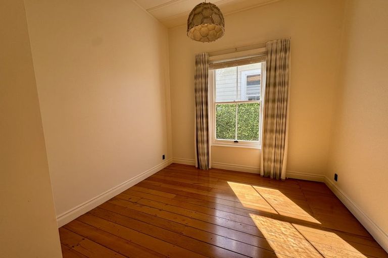 Photo of property in 18 Burgess Road, Devonport, Auckland, 0624