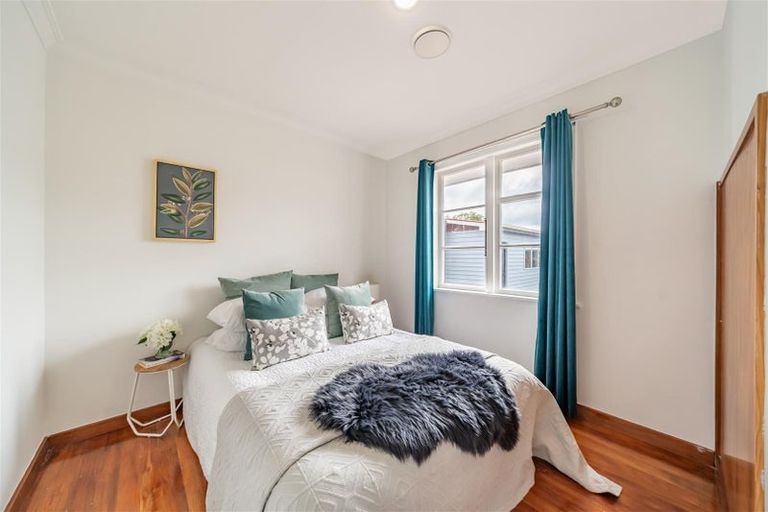 Photo of property in 54 Routley Crescent, Elderslea, Upper Hutt, 5018