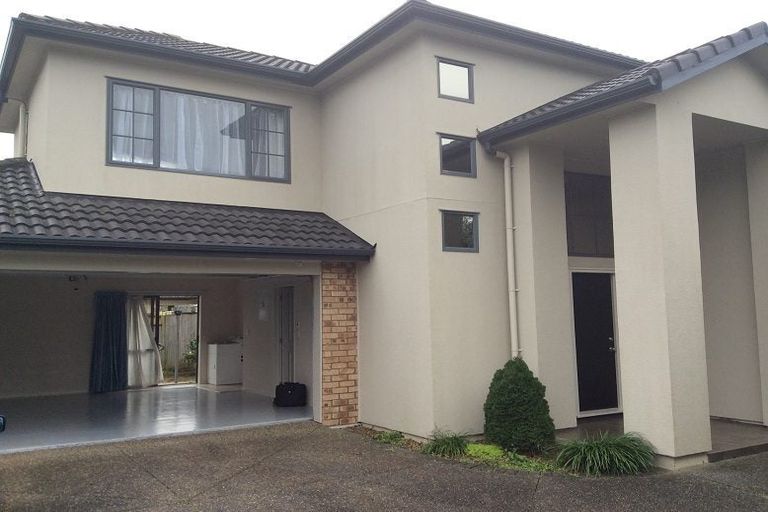 Photo of property in 8 Roseborough Place, Flat Bush, Auckland, 2019