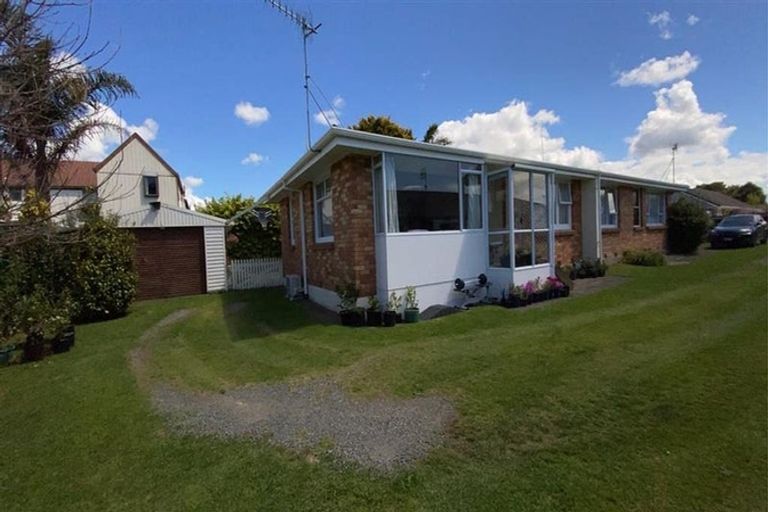Photo of property in 498b Devonport Road, Tauranga South, Tauranga, 3112