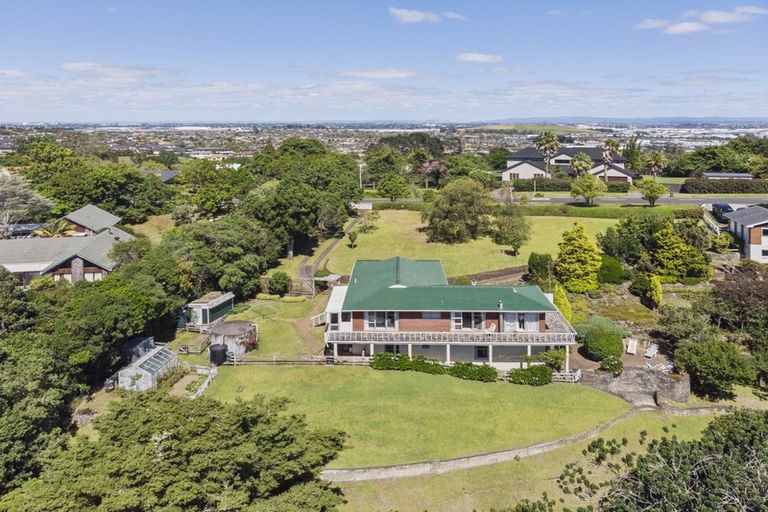 Photo of property in 227 Point View Drive, Dannemora, Auckland, 2016