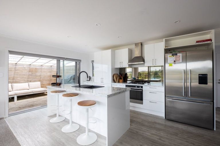 Photo of property in 5b Hinz Lane, Bell Block, New Plymouth, 4312