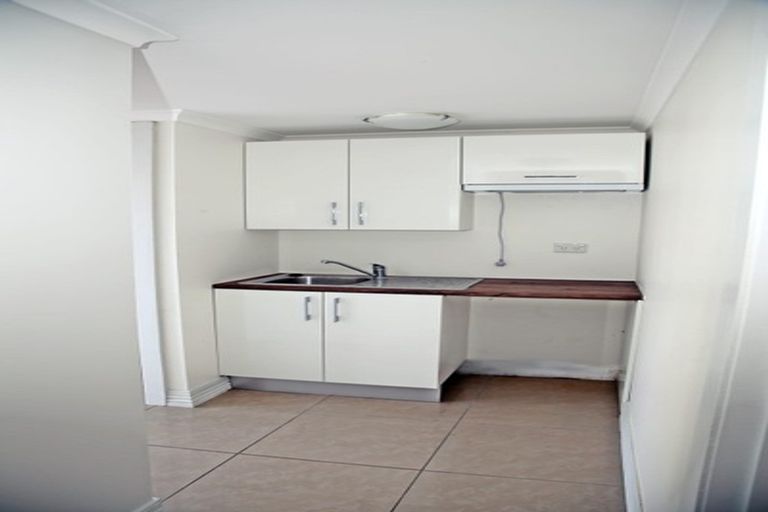 Photo of property in 1/3 Fentham Road, Hauraki, Auckland, 0622