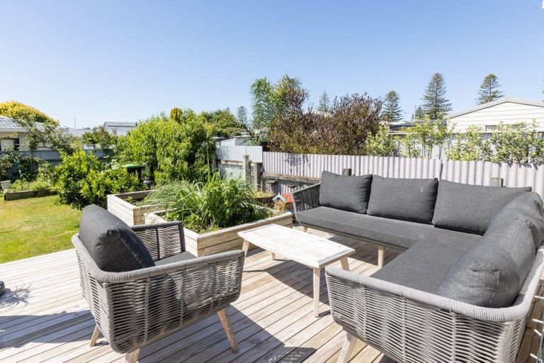 Photo of property in 15 Ellison Street, Napier South, Napier, 4110