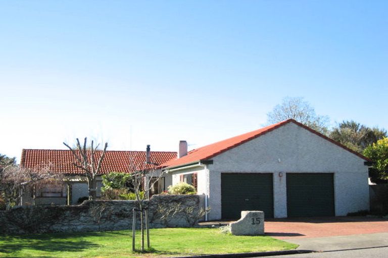 Photo of property in 15 Durham Drive, Havelock North, 4130