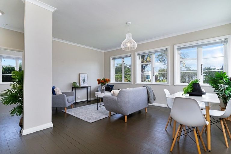 Photo of property in 32 Masters Crescent, Masterton, 5810