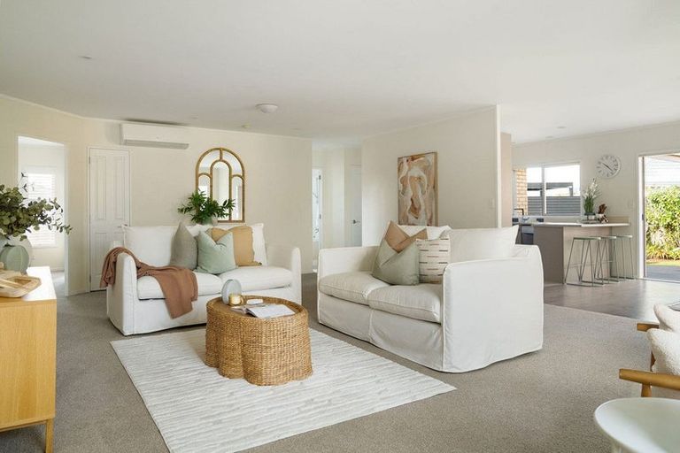 Photo of property in 644 Grenada Street, Papamoa Beach, Papamoa, 3118