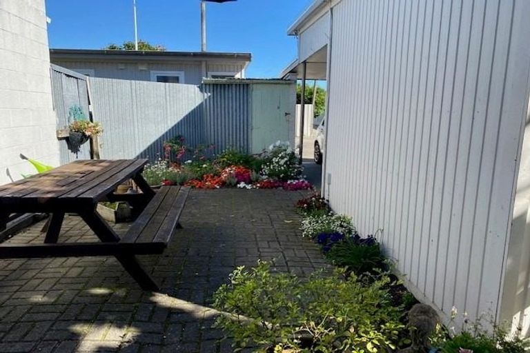 Photo of property in 2/1305 Cardiff Place, Mayfair, Hastings, 4122