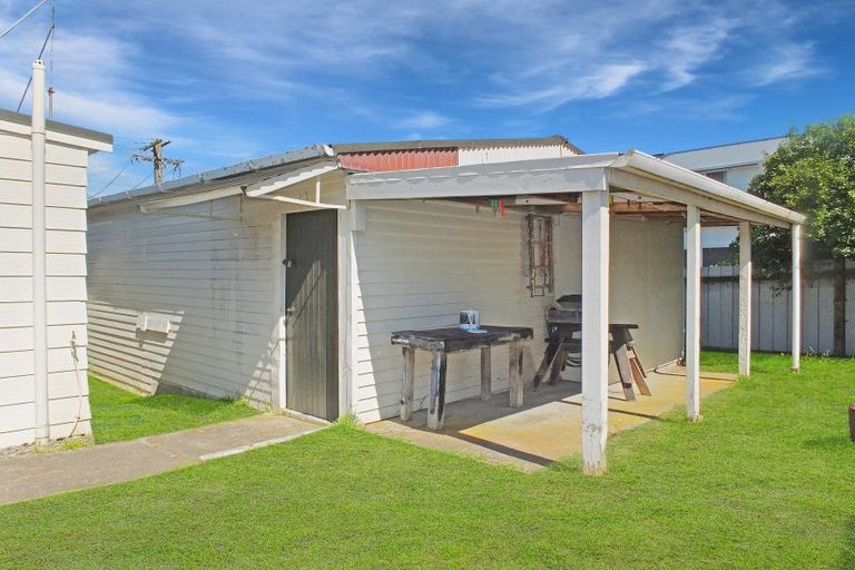 Photo of property in 90 Seabury Avenue, Foxton Beach, Foxton, 4815