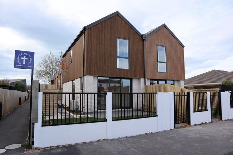 Photo of property in 1/58 Somme Street, St Albans, Christchurch, 8014