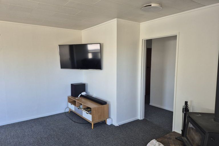 Photo of property in 18 Leeton Drive, Waipukurau, 4200