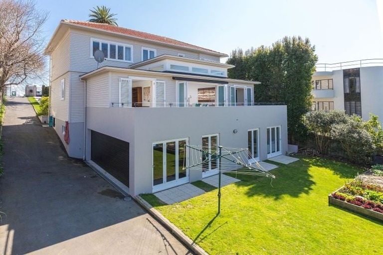 Photo of property in 155 Victoria Avenue, Remuera, Auckland, 1050