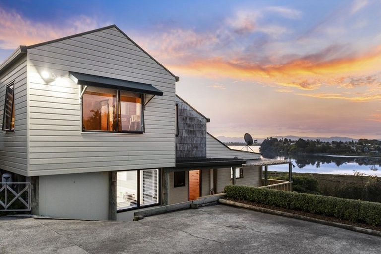 Photo of property in 52 Margaret Road, Bellevue, Tauranga, 3110