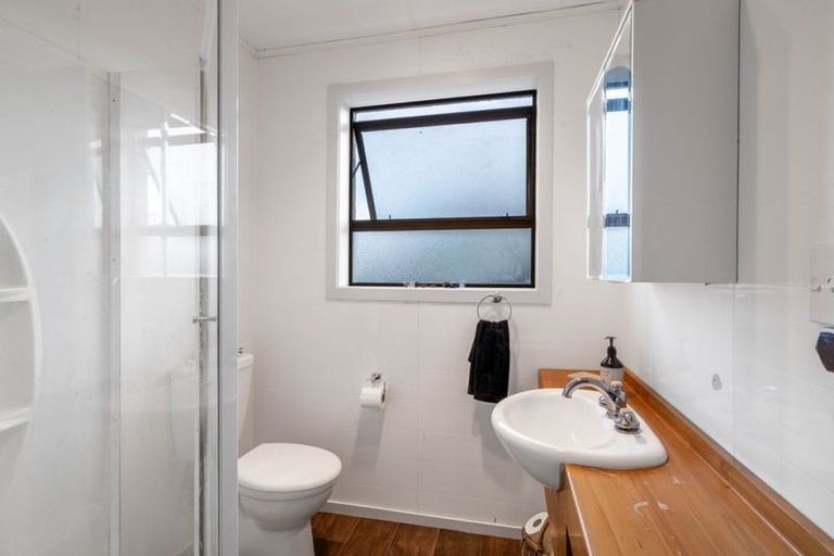 Photo of property in 42 Joseph Street, Waverley, Invercargill, 9810