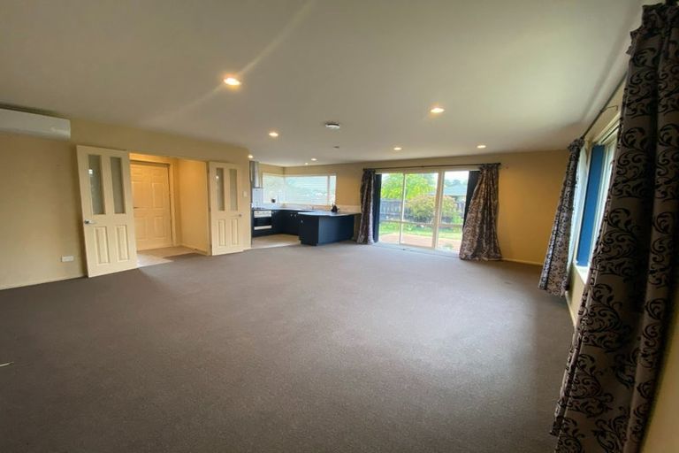 Photo of property in 31 Dufek Crescent, Wigram, Christchurch, 8042