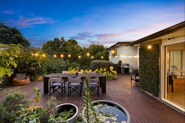 Photo of property in 1/44b Pleasant Road, Glen Eden, Auckland, 0602