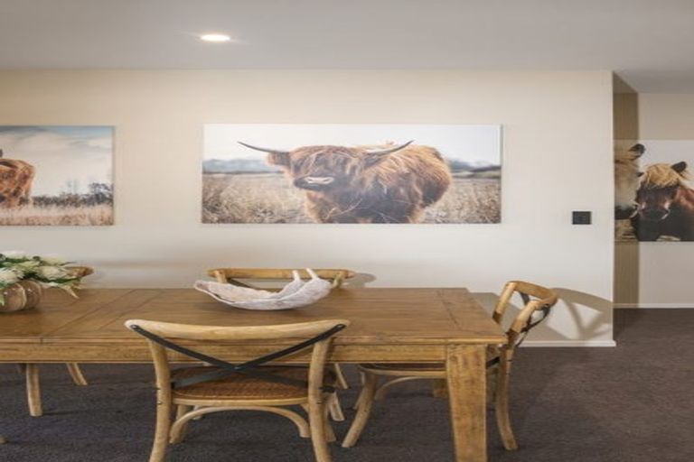 Photo of property in 1 Te Paahi Avenue, Waiuku, 2123