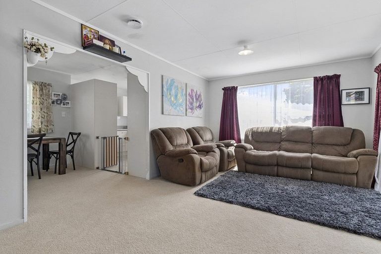 Photo of property in 4a Ansford Place, Bader, Hamilton, 3206