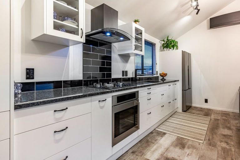 Photo of property in 49 Gawler Street, Te Horo Beach, Otaki, 5581