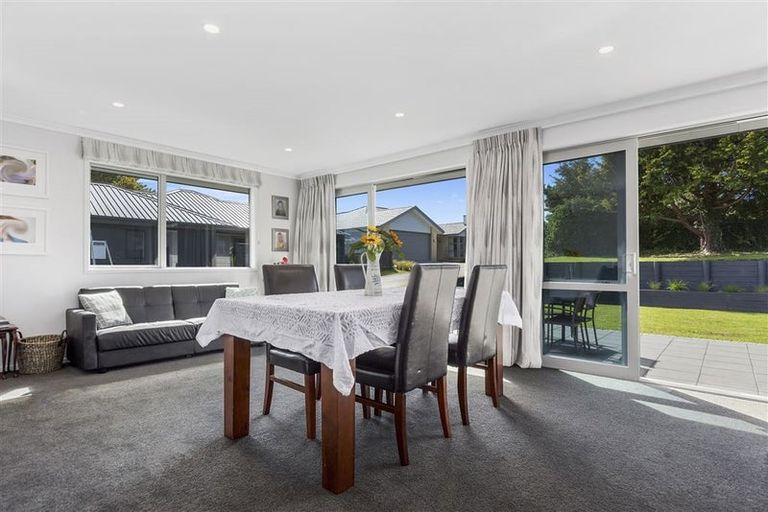 Photo of property in 6 Gane Place, Omokoroa, 3114