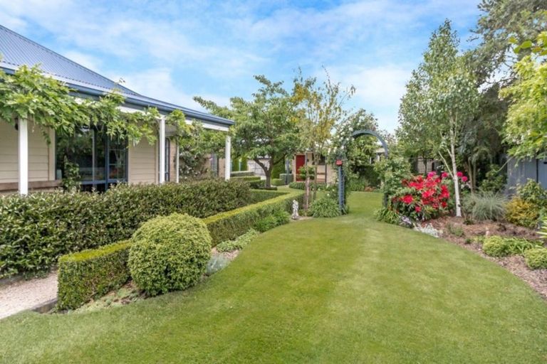 Photo of property in 154b Brookside Road, Rolleston, 7614