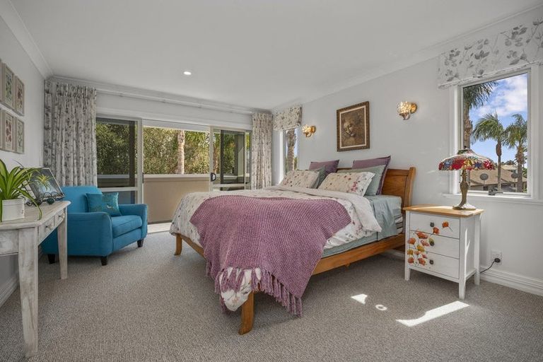 Photo of property in 2 Riviera Court, Papamoa Beach, Papamoa, 3118