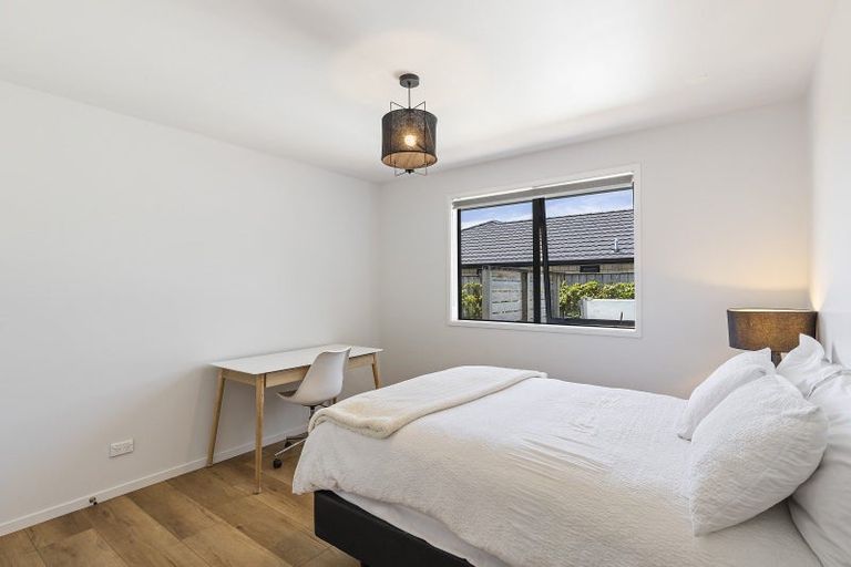 Photo of property in 22 Keene Drive, Bell Block, New Plymouth, 4312