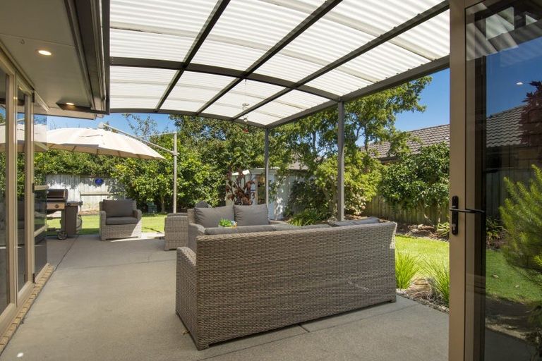 Photo of property in 94 Doncaster Drive, Papamoa Beach, Papamoa, 3118