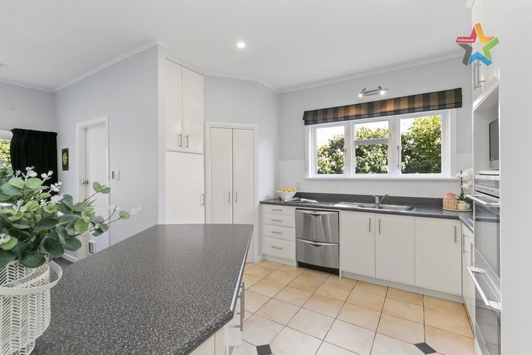 Photo of property in 7 Troon Crescent, Boulcott, Lower Hutt, 5010