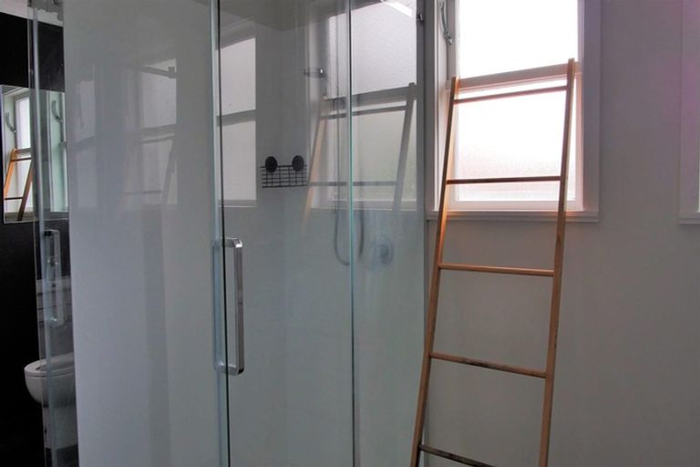 Photo of property in 34 Clyde Crescent, Roslyn, Palmerston North, 4414