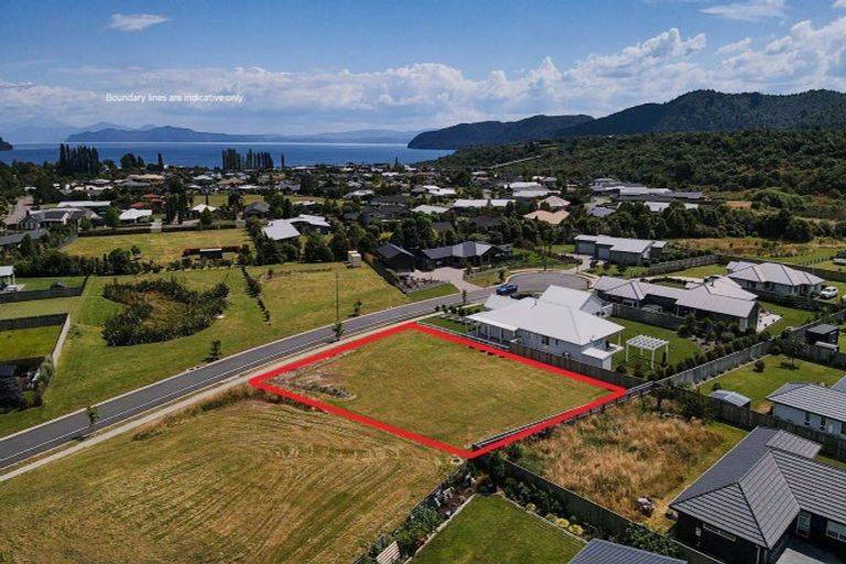 Photo of property in 6 Pukatea Lane, Kinloch, Taupo, 3377