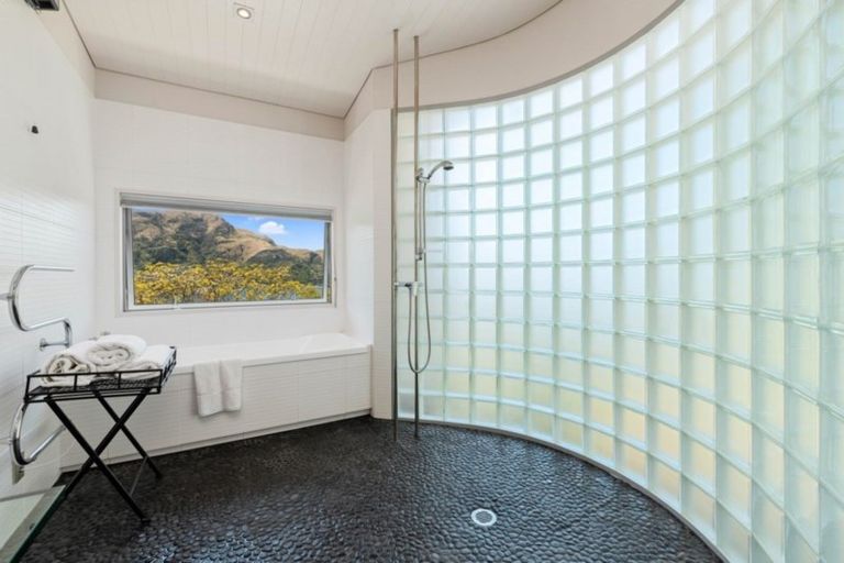 Photo of property in 4 Silverwood Lane, Kawarau Falls, Queenstown, 9300