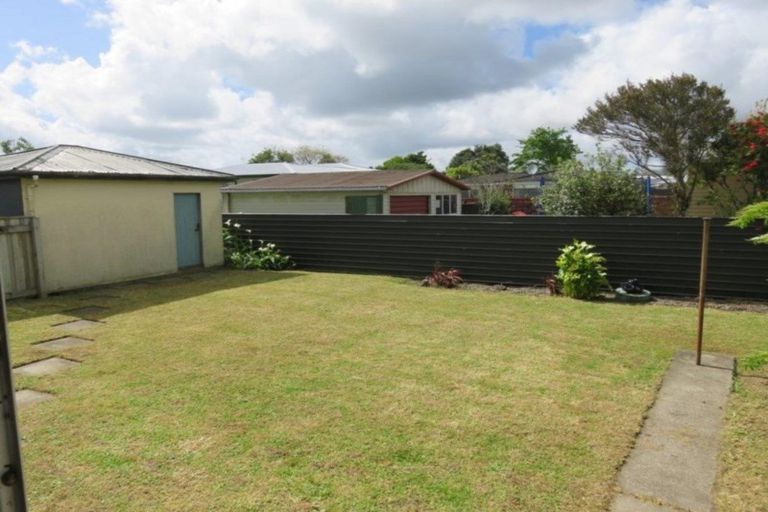 Photo of property in 116 College Street, Awapuni, Palmerston North, 4412