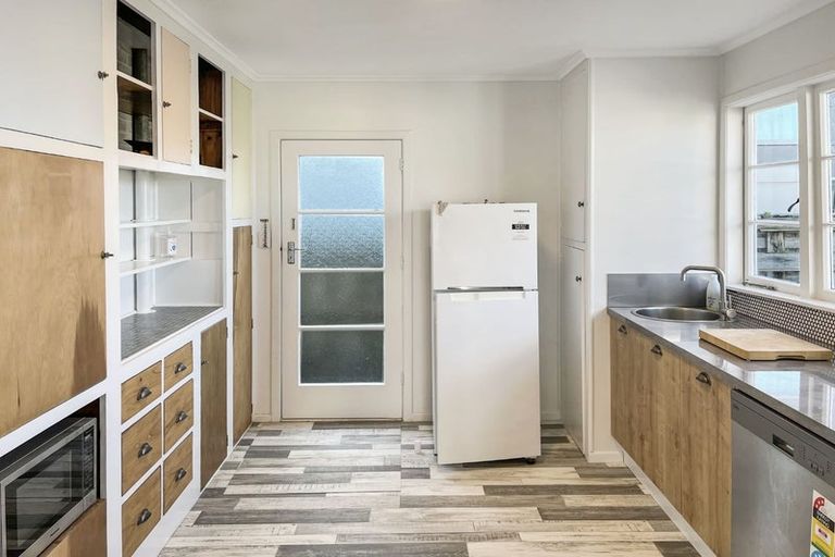 Photo of property in 20 Rita Street, Mount Maunganui, 3116