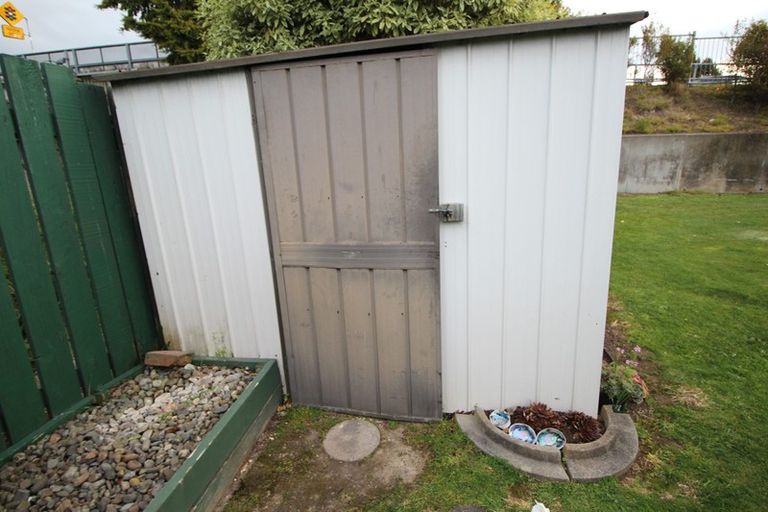 Photo of property in 8d Seaforth Avenue, Milson, Palmerston North, 4414