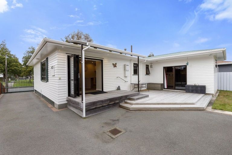 Photo of property in 51 Bonnie Glen Crescent, Ebdentown, Upper Hutt, 5018