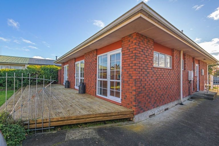 Photo of property in 48 Maxwells Line, Awapuni, Palmerston North, 4412