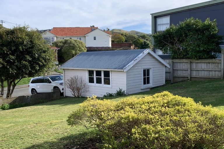 Photo of property in 19 Hindmarsh Street, Johnsonville, Wellington, 6037