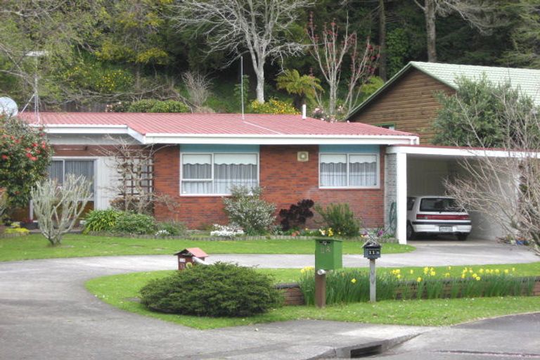 Photo of property in 9a Spencer Place, Merrilands, New Plymouth, 4312