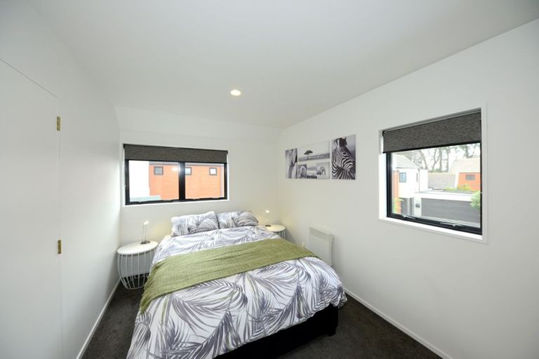 Photo of property in 8 Haineswood Lane, Sockburn, Christchurch, 8042