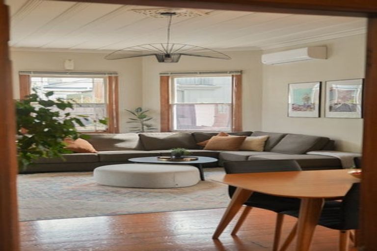 Photo of property in 115 Victoria Street, Onehunga, Auckland, 1061