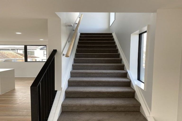 Photo of property in 17 Marumaru Lane, Manurewa, Auckland, 2102