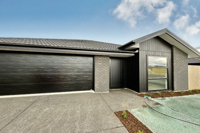 Photo of property in 9 Coach Way, Rolleston, 7614