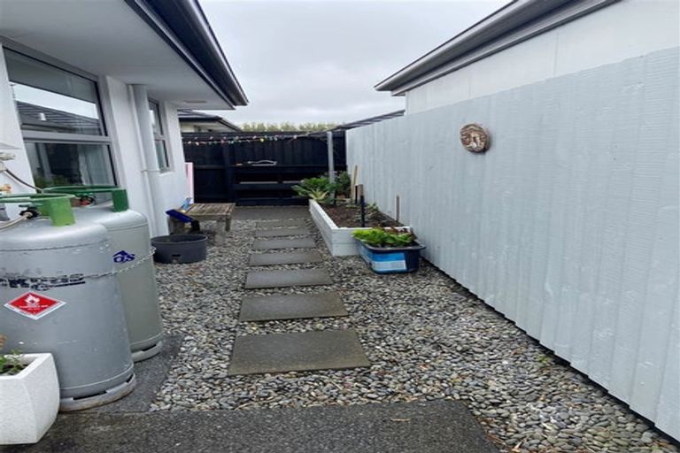 Photo of property in 30 Packard Crescent, Halswell, Christchurch, 8025