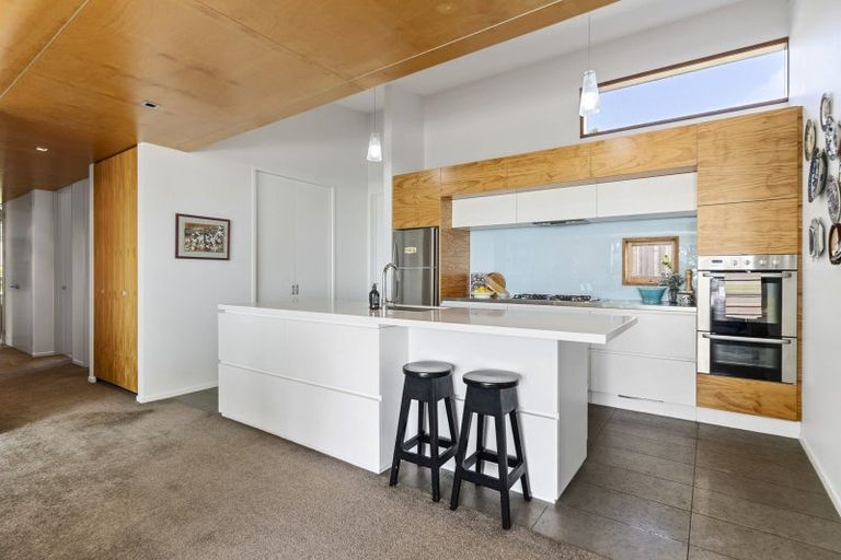 Photo of property in 13 Shearer Drive, Oakura, 4314