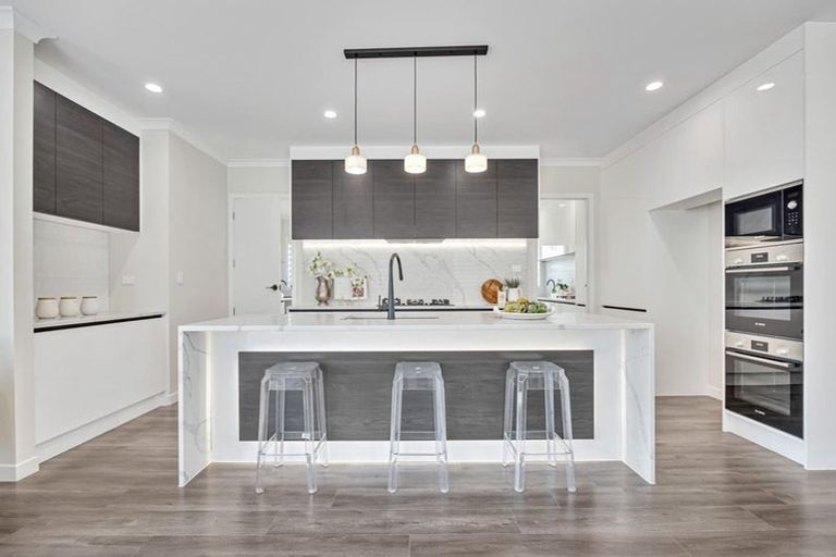 Photo of property in 104 Valderama Drive, Flat Bush, Auckland, 2019