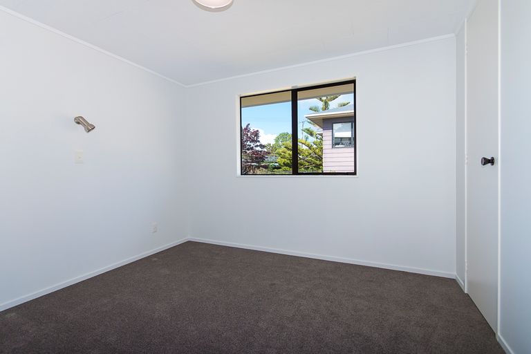 Photo of property in 7d Collingwood Road, Waiuku, 2123